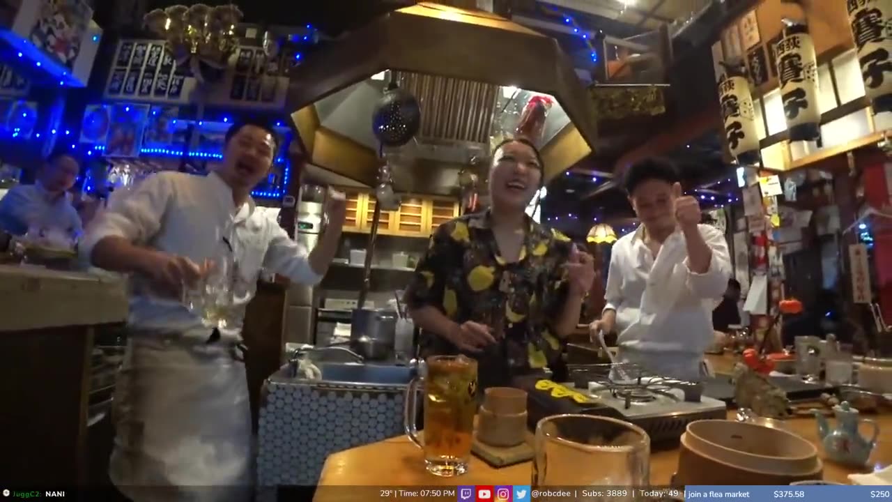 Twitch streamer witnesses insane drinking trick at a Japanese bar