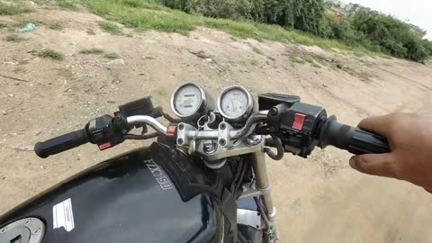 Yamaha FZx 750 sound check