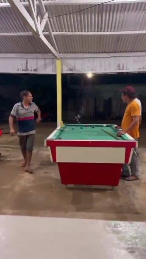 billiards one catches and another hits nobody does anything