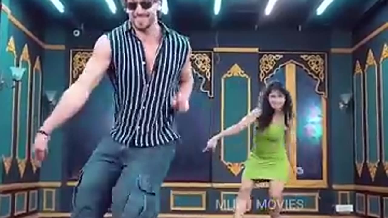 Tiger shroff dance video