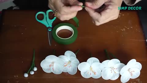 DIY Recycled Plastic Flowers