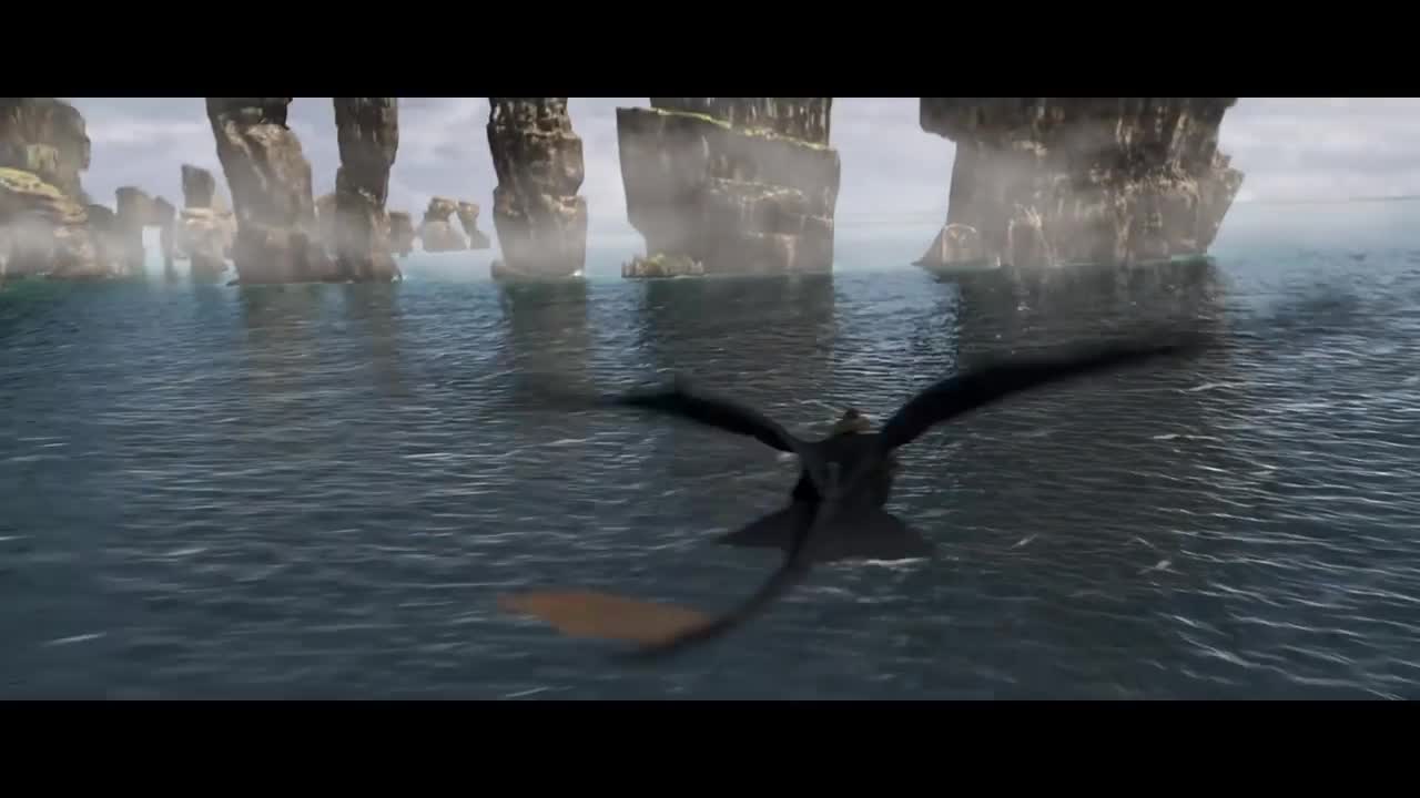How to Train Your Dragon - Flying Toothless Scene _ Fandango Family (1)
