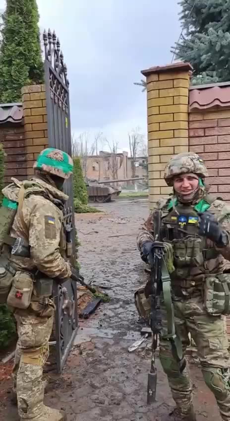 Ukrainians Take More Ground in Bakhmut