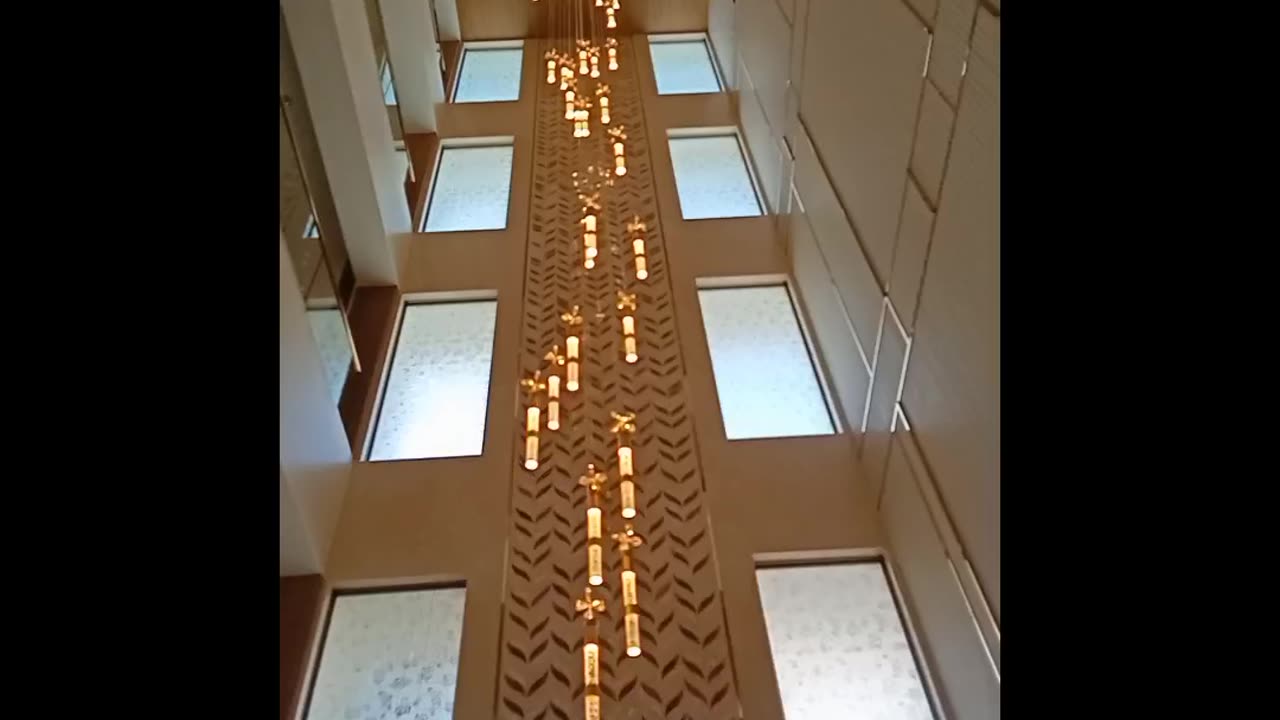 Big Size Beautiful Hanging Chandelier video