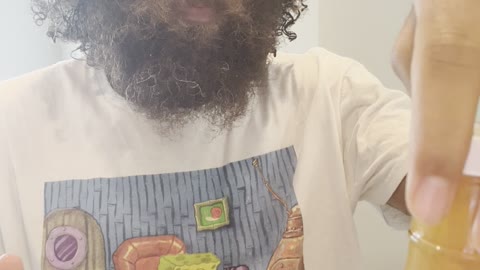 trying healthy Hot sauce with rock Mercury