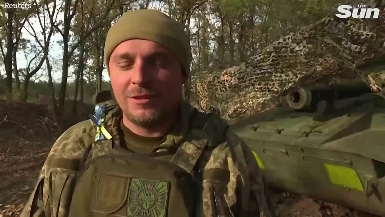 'We'll chase them out'_ Ukrainian troops shell Russian position north of Kherson