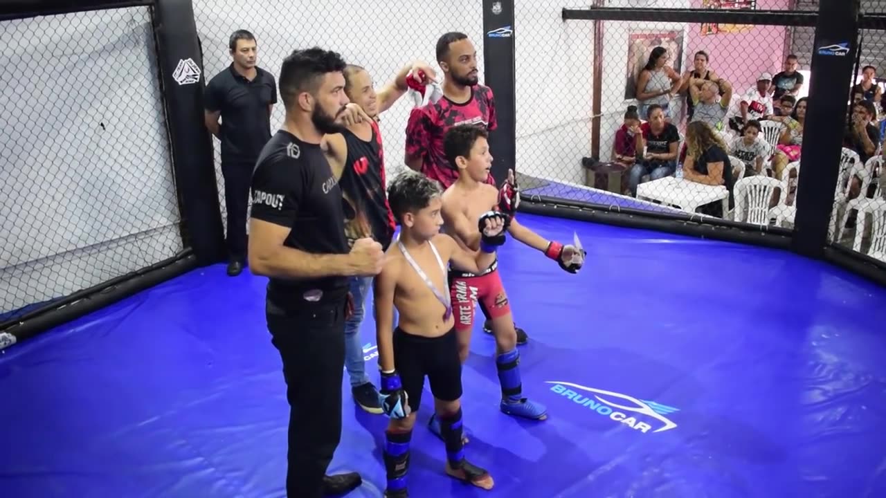 [MMA KID] Bruce lee vs Caio Champion Fight Kids