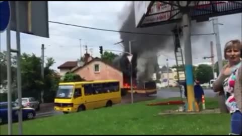 Street View: Flaming Trolleybus Smashes Into Home