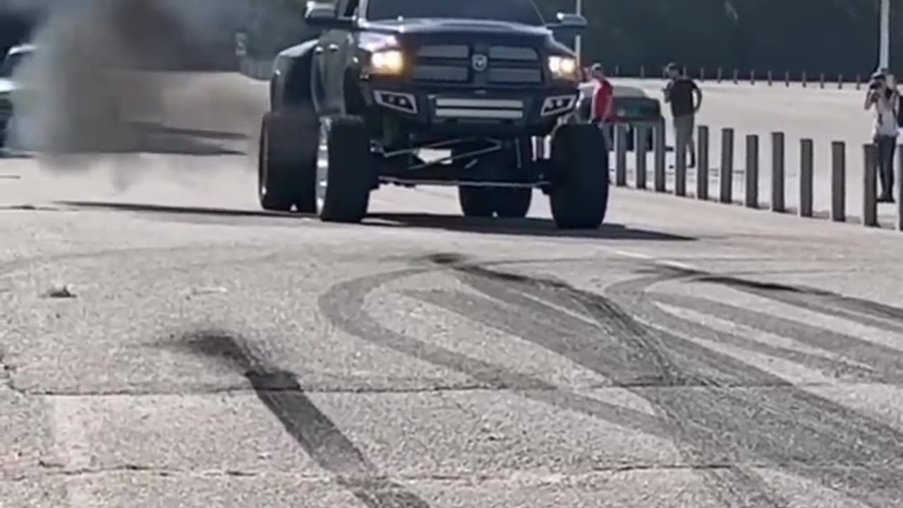 1400HP CUMMINS BURNOUT