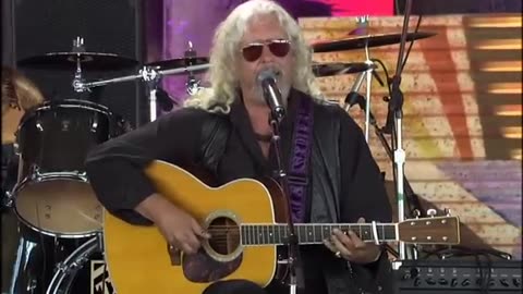 HAPPY THANKSGIVING EVERYONE - ARLO GUTHRIE ALICE'S RESTERAUNT WITH LOVE...