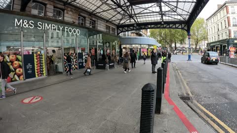 Walking at Victoria station. London 7th Nov 2022