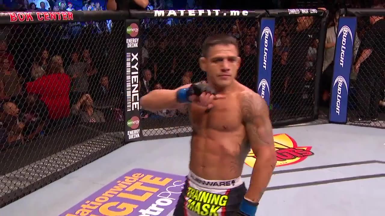 Rafael dos Anjos Knocks Out Benson Henderson