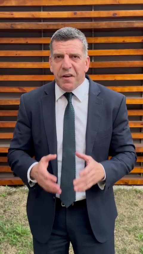 ODIO AS FARDAS 05-08-2023