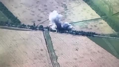 🔥The russian column passed the course of demilitarization from our Defenders.