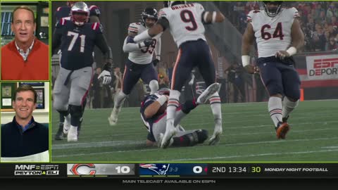 Mac Jones kicks Jaquan Brisker in the nuts & he gets a REVENGE INT(1)