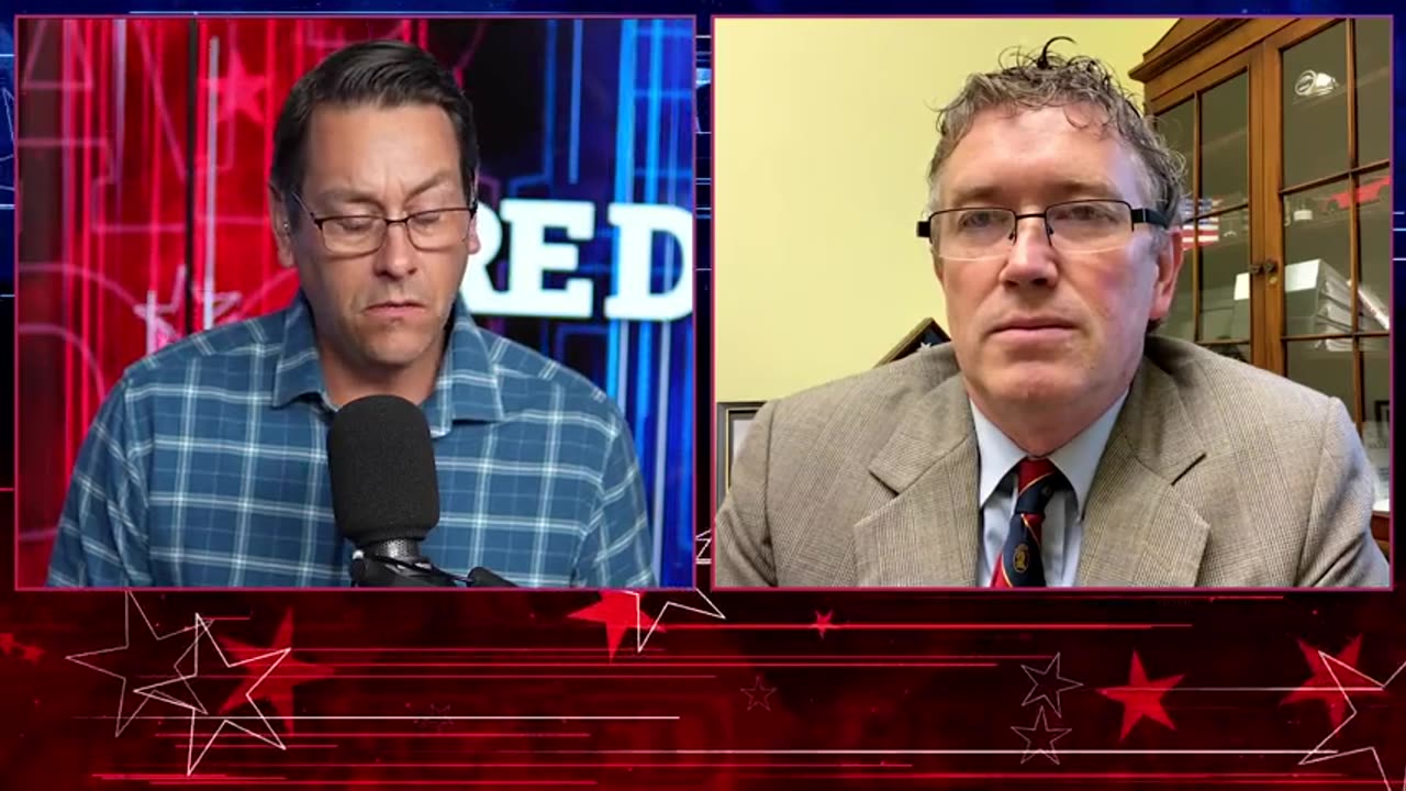 Rep. Thomas Massie- ‘CIA in Syria is working overtime to undermine Trump’