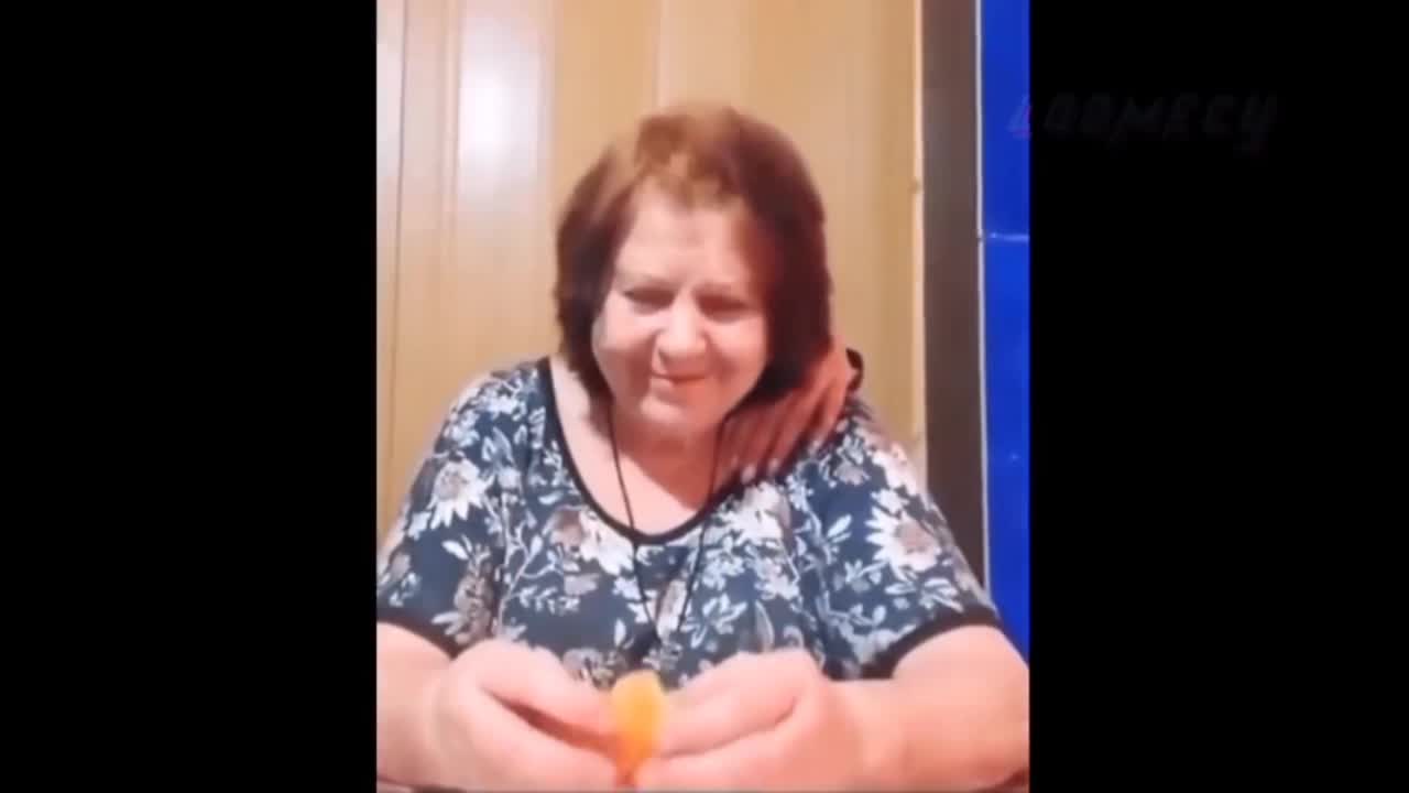 She scared 😂😂😂 | funny meme | memes legend