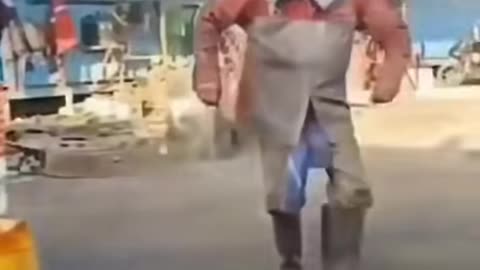 Funny videos,,working people