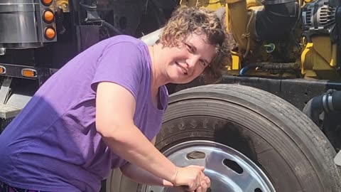 WIFE REALLY KNOWS NOW TO TORQUE IT!