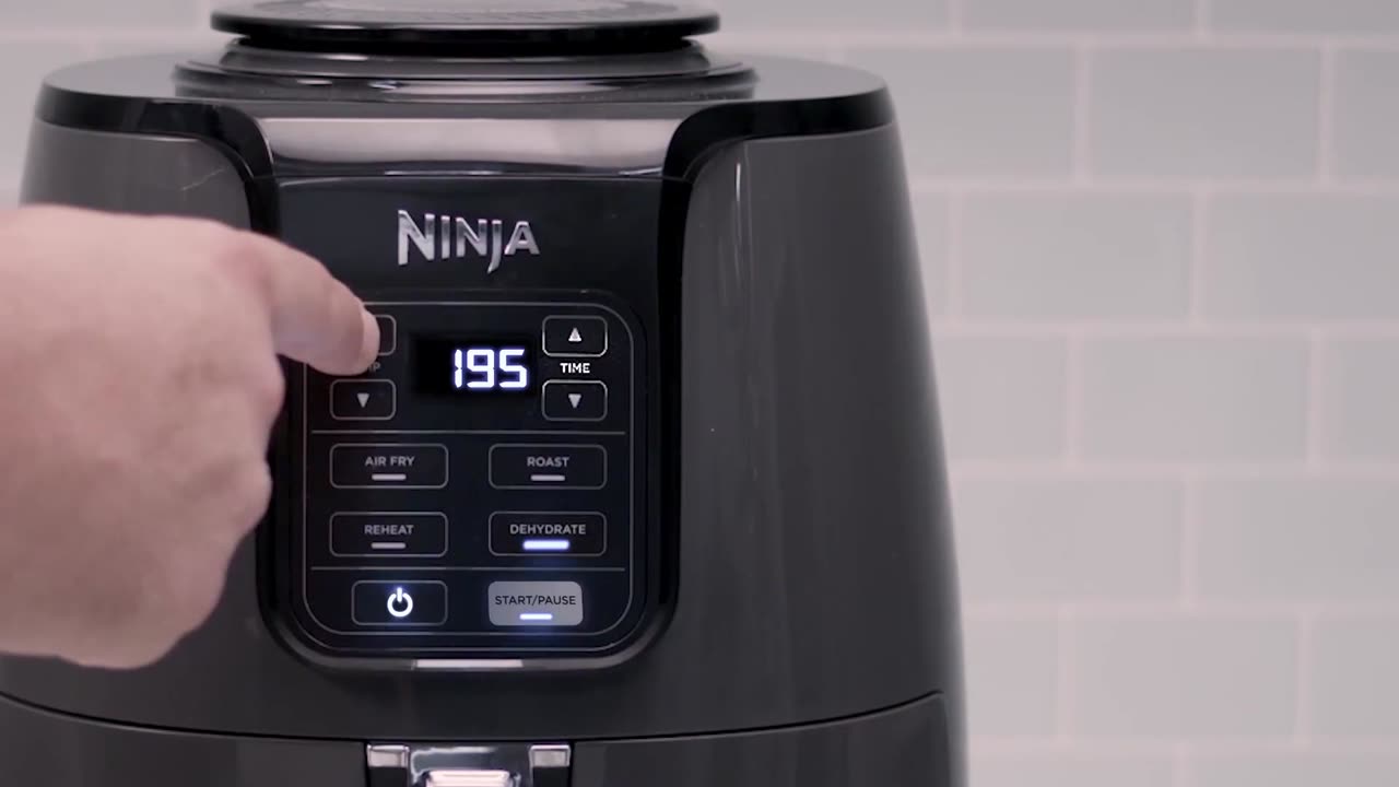 Ninja AF101 Air Fryer that Crisps details in discribtion