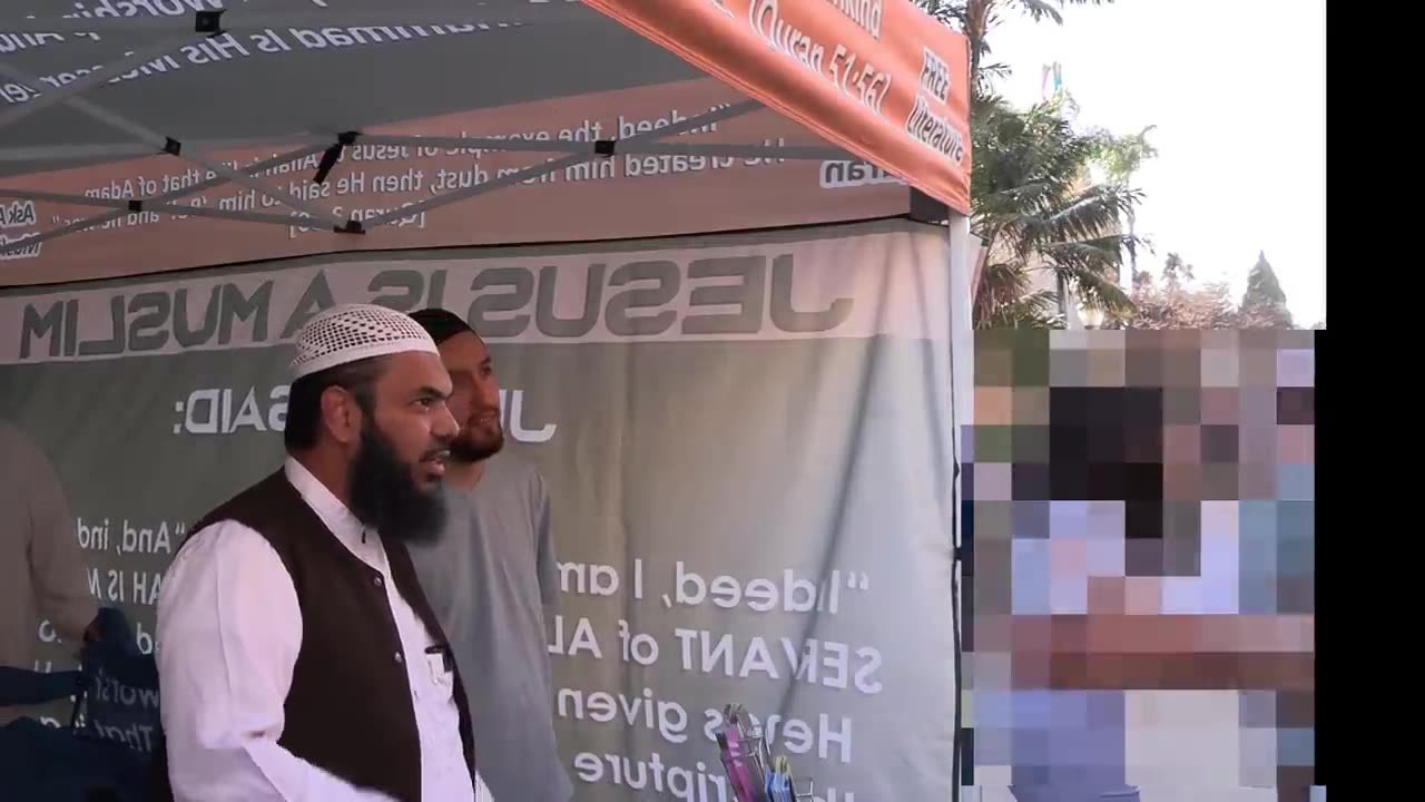 Shaykh Uthman vs Surprise Christian Preacher