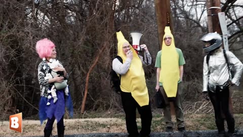 NOT AP-PEAL-ING! — Watch "Banana People" Protest Tucker Carlson's D.C. Home