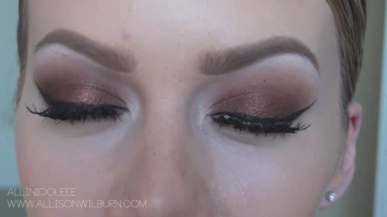 Bronzed Smokey Eye