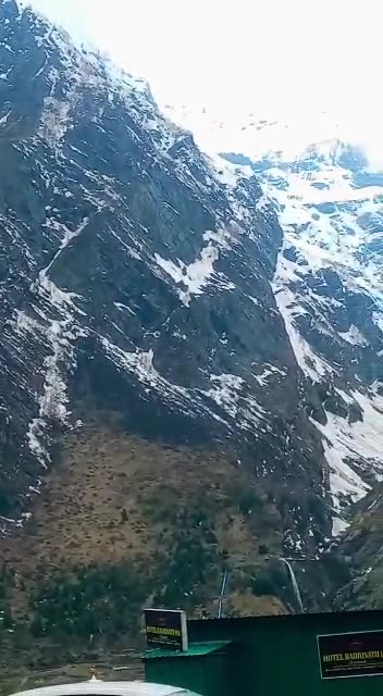 A very beautiful video from kedarnath