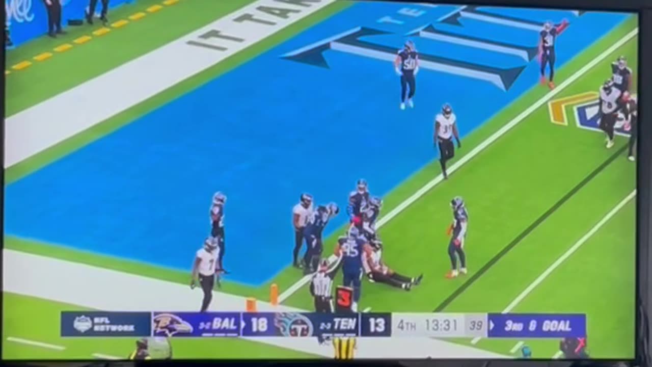 Lamar Jackson almost gets a Touchdown!!!