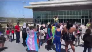 Austin ISD Hosts Pride Party, Includes Dancing With Drag Queens