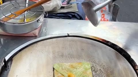 STREET COOKING IS THE MOST LUCRATIVE BIZ IN THE WORLD