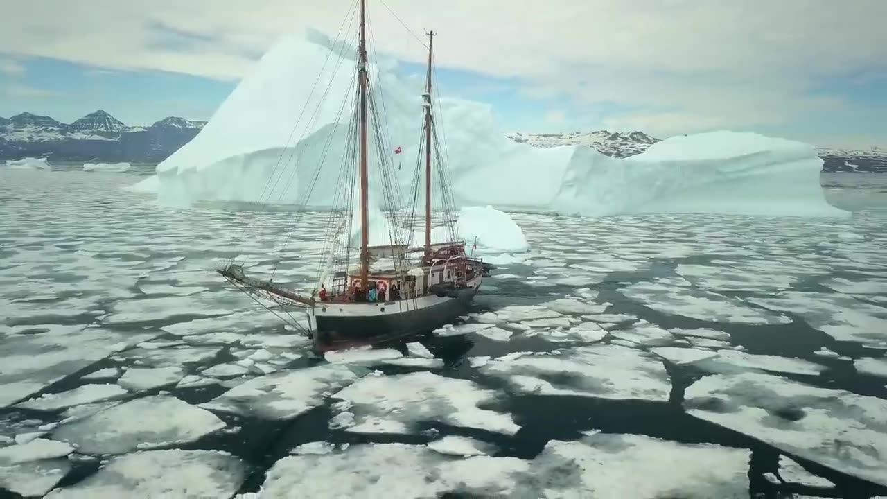 Greenland Land of Ice - Exploring the Frozen Majesty of the Arctic