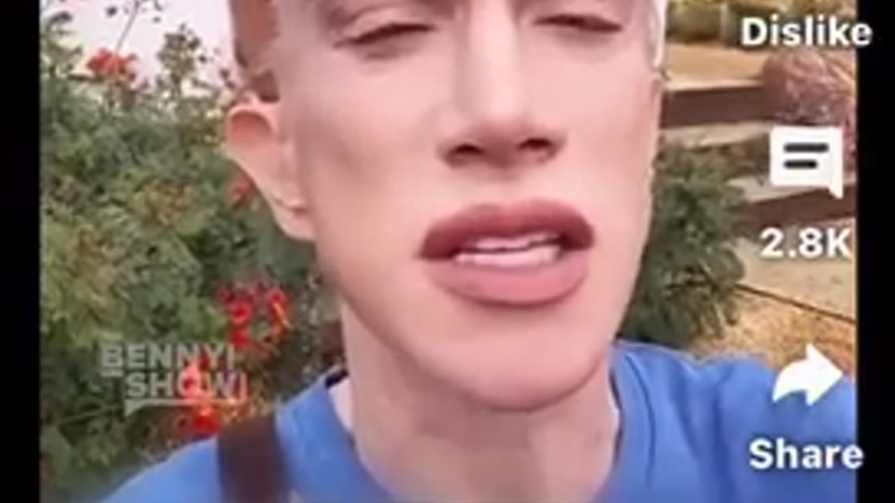 Kathy Griffin paying for the Trump severed head