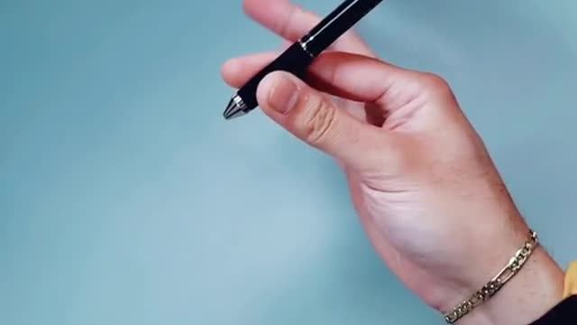 Bored in class? 🥱 Learn this trick!