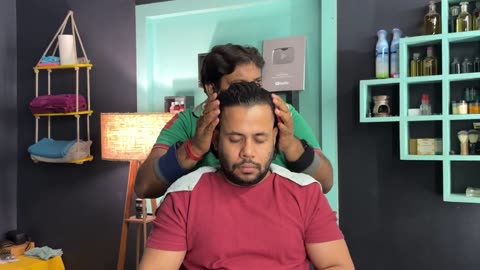 Shamboo Skin Crack Comb Head Massage _ Indian Massage