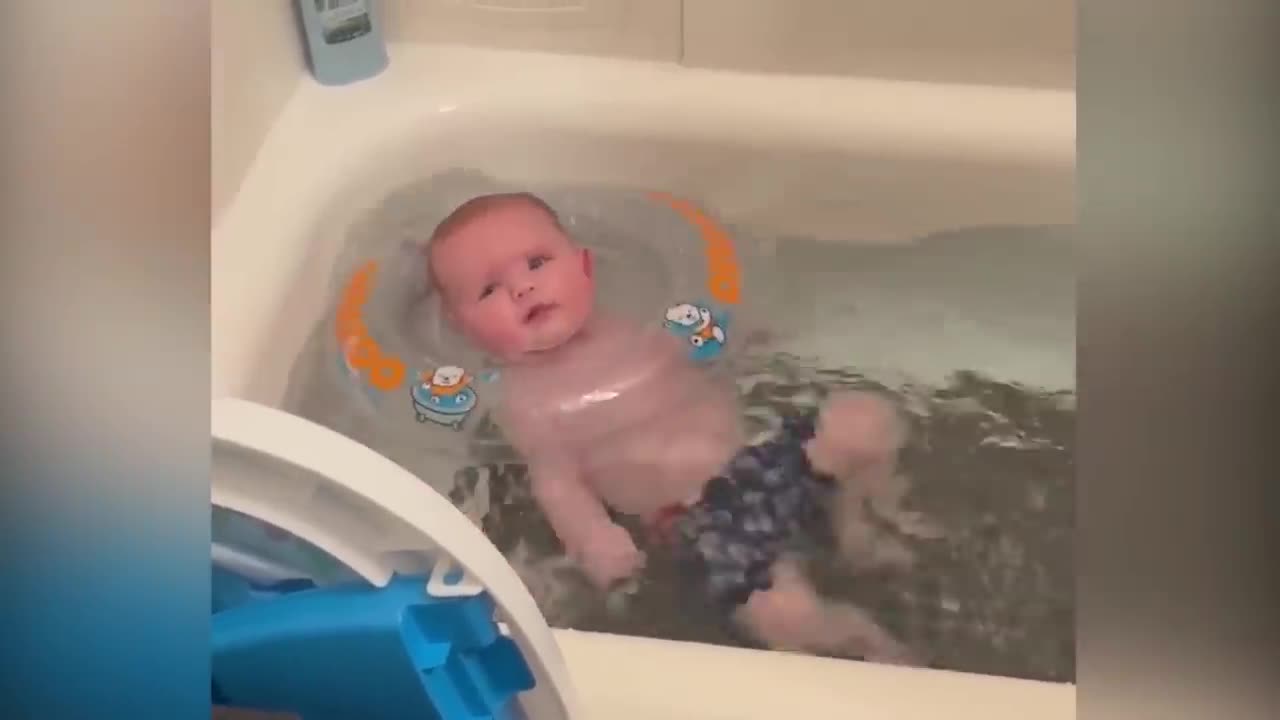 Where Are You Looking At? Funniest Baby Bath Time LOL ! Cute Video