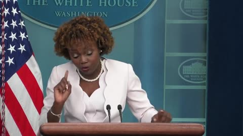 Karine Jean-Pierre tries to explain Biden's cheat sheet