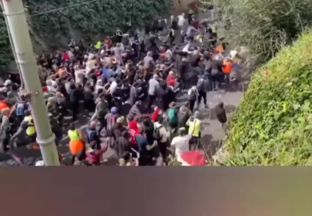 V049. Australia 🇦🇺 vs The New World Order💀