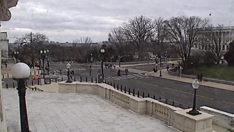 5144CHOB02RotundaExitExterior_2021-01-06_12h20min00s730ms.mp4