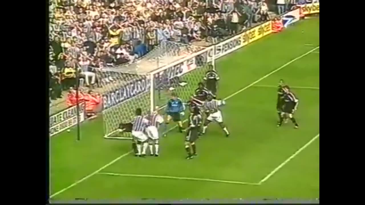 West Bromwich Albion vs Fulham (England Premier League 2002/2003)