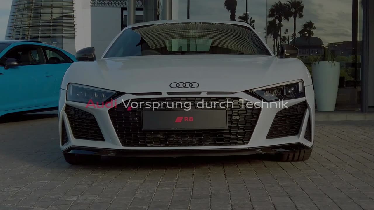 UNBOXING of the NEW Audi R8 Performance