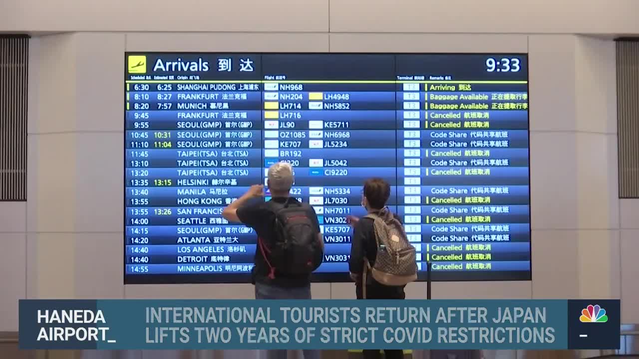 Tourists From Abroad Flock To Japan After Covid Restrictions Lifted