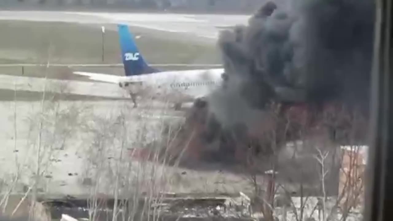 Archival footage of the Mi-8AMTSh helicopter being blown up by Russian paratroopers