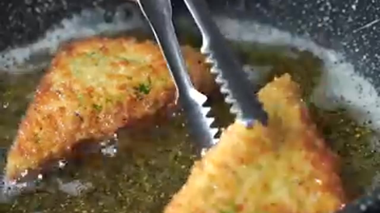 After discovering| this recipe i just want to make bread like this!!! 🤩😋 crispy bread toast recipe🤩
