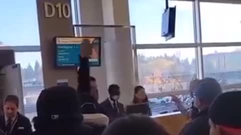 Seattle, Washington: Man does Nazi salutes and yells at airport