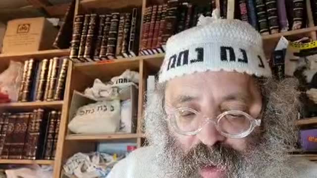 ונערה המאורסה אביה ובעלה מפירין נדריה מנלן אמר רבה אמר קרא ואם היו תהיה - שיר נ נח מסכת נדרים דף סז