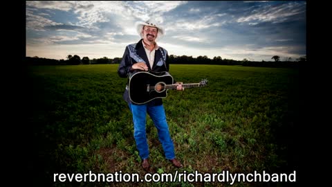Musical Interlude S1E16 (with Richard Lynch)