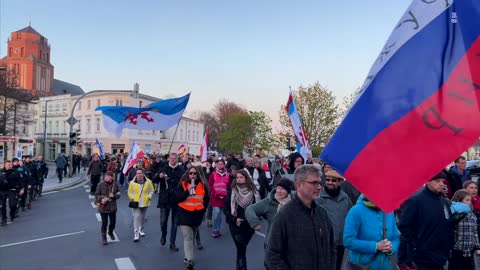 Wolgast: Der Demonstrationszug bricht auf 26-04-2022