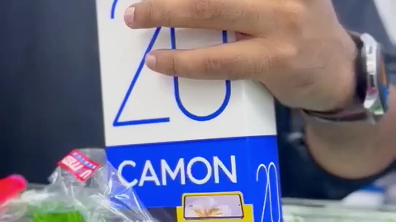 Camon 20 Unboxing