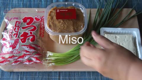 Basic Miso Soup with Dashi Pack